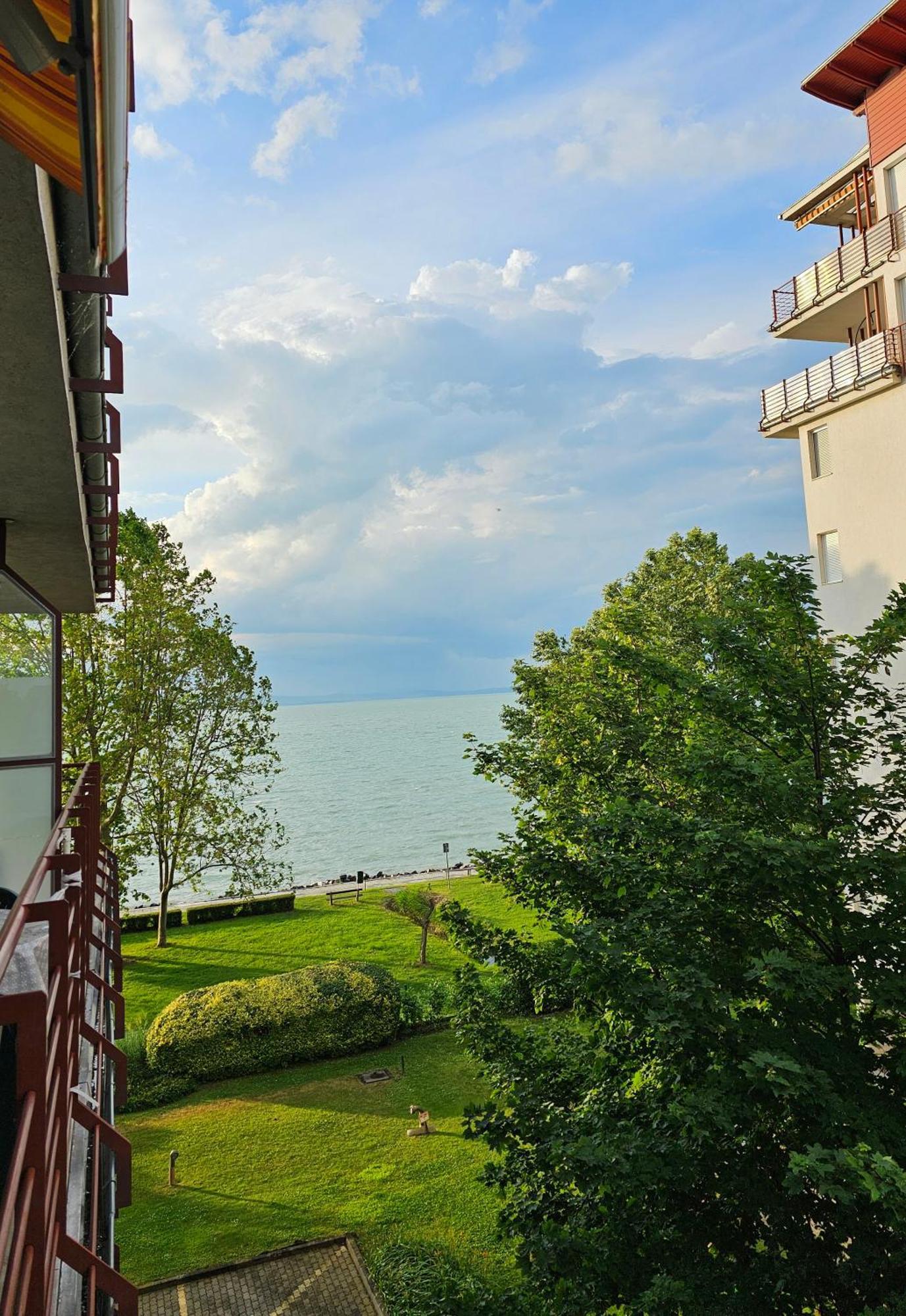 Panorama Beach 2 Siófok Esterno foto